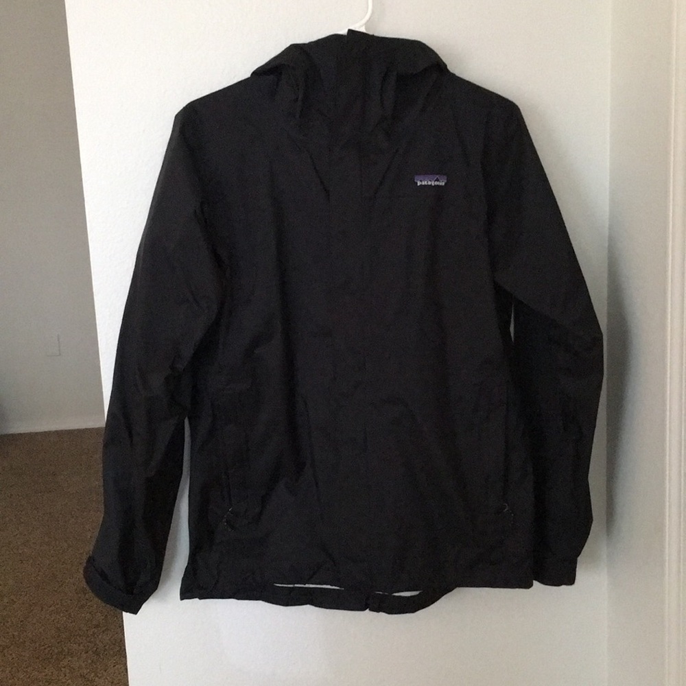 Women’s Patagonia Rain Shell